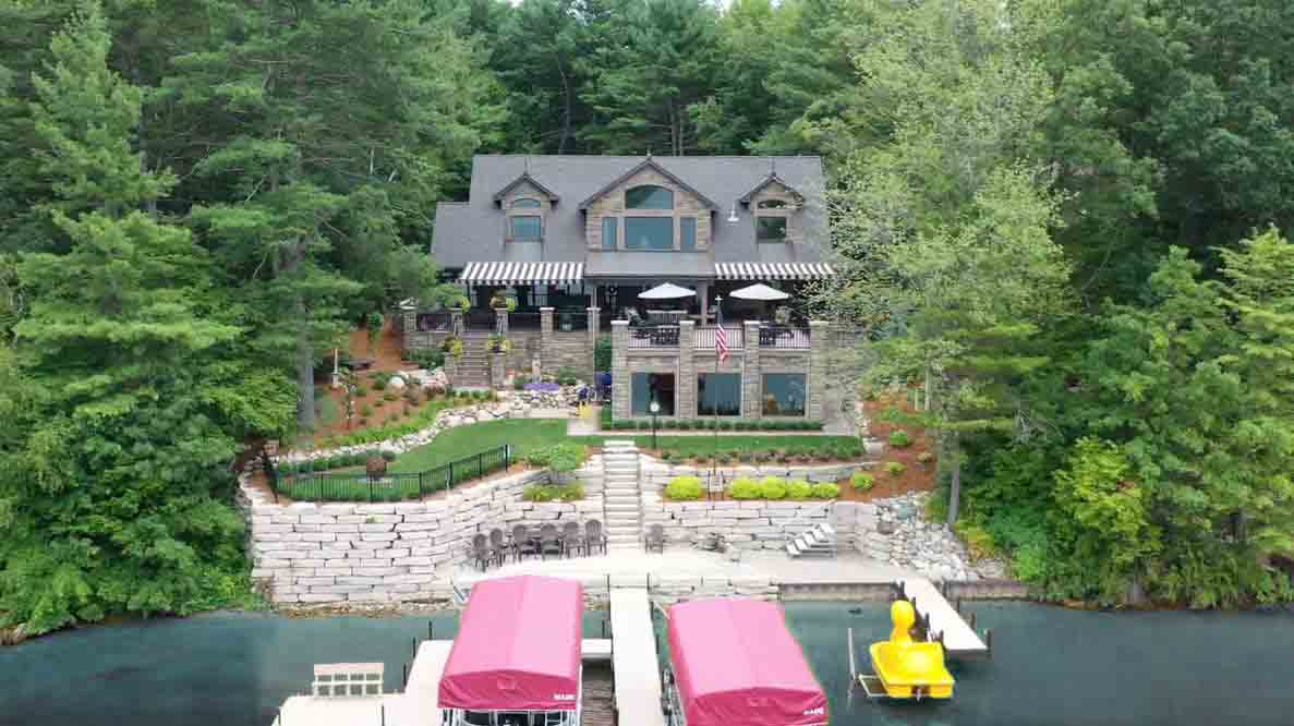 Lakefront Landscaping Ideas for Michigan Homes: Creating Outdoor Spaces Designed for Life on the Water